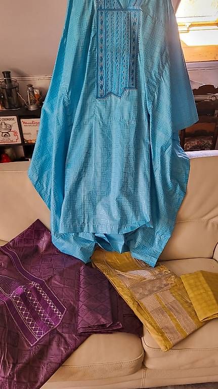 Medaglie: Grand boubou Touareg – Nuovo e nell'imballaggio originale da Tolochenaz venduto da vivienrobin