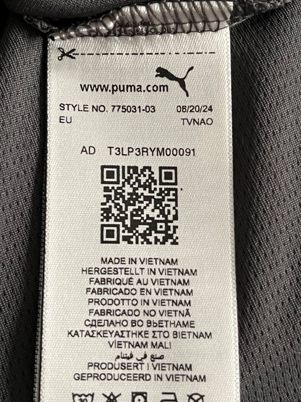Puma Maillots de corps & Pantalons: AC Mailand Trikot – Neuf avec emballage d'origine à Oberweningen par mer_2yn9 5