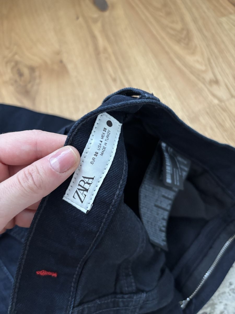 Zara Jeans: NEW - Zara High Jeans NP: 99.- – Nuovo (secondo la descrizione) da Horgen venduto da lme_8kj7 5