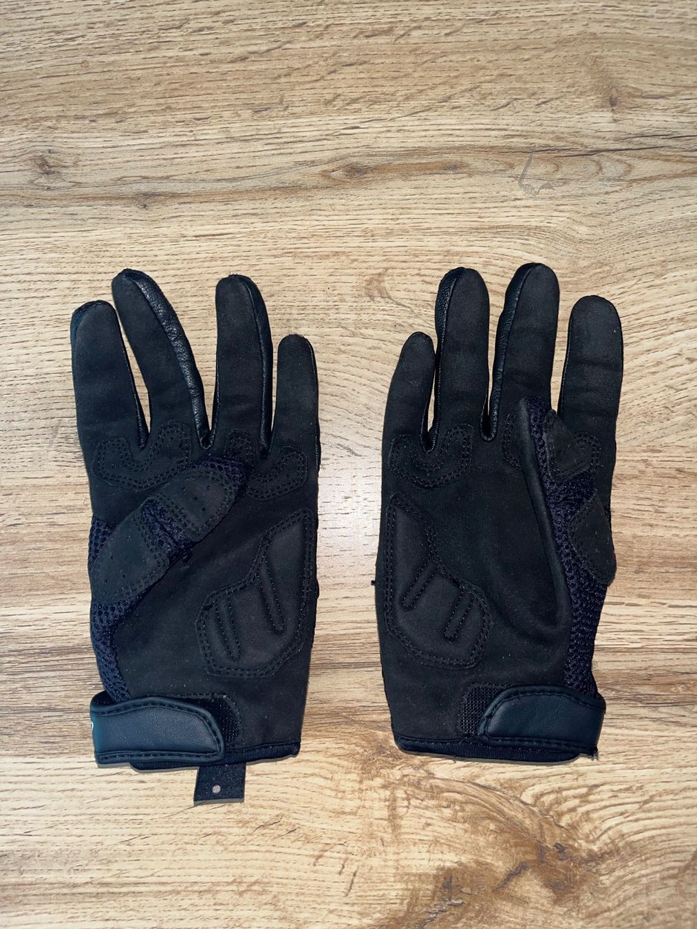 Alpinestars Guanti & manicotti: Frau Motorrad handschuhe M – Usato da Lenzburg venduto da r_mendes 4