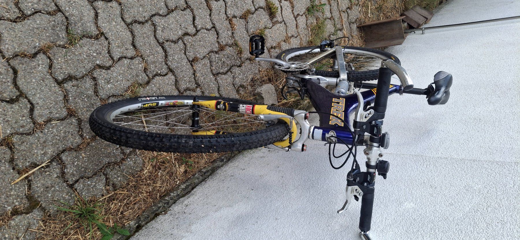 Trek Vélos: Mtb Fully Trek Y11 Carbon USA – D'occasion à Kyburg par JBMNT2020 5