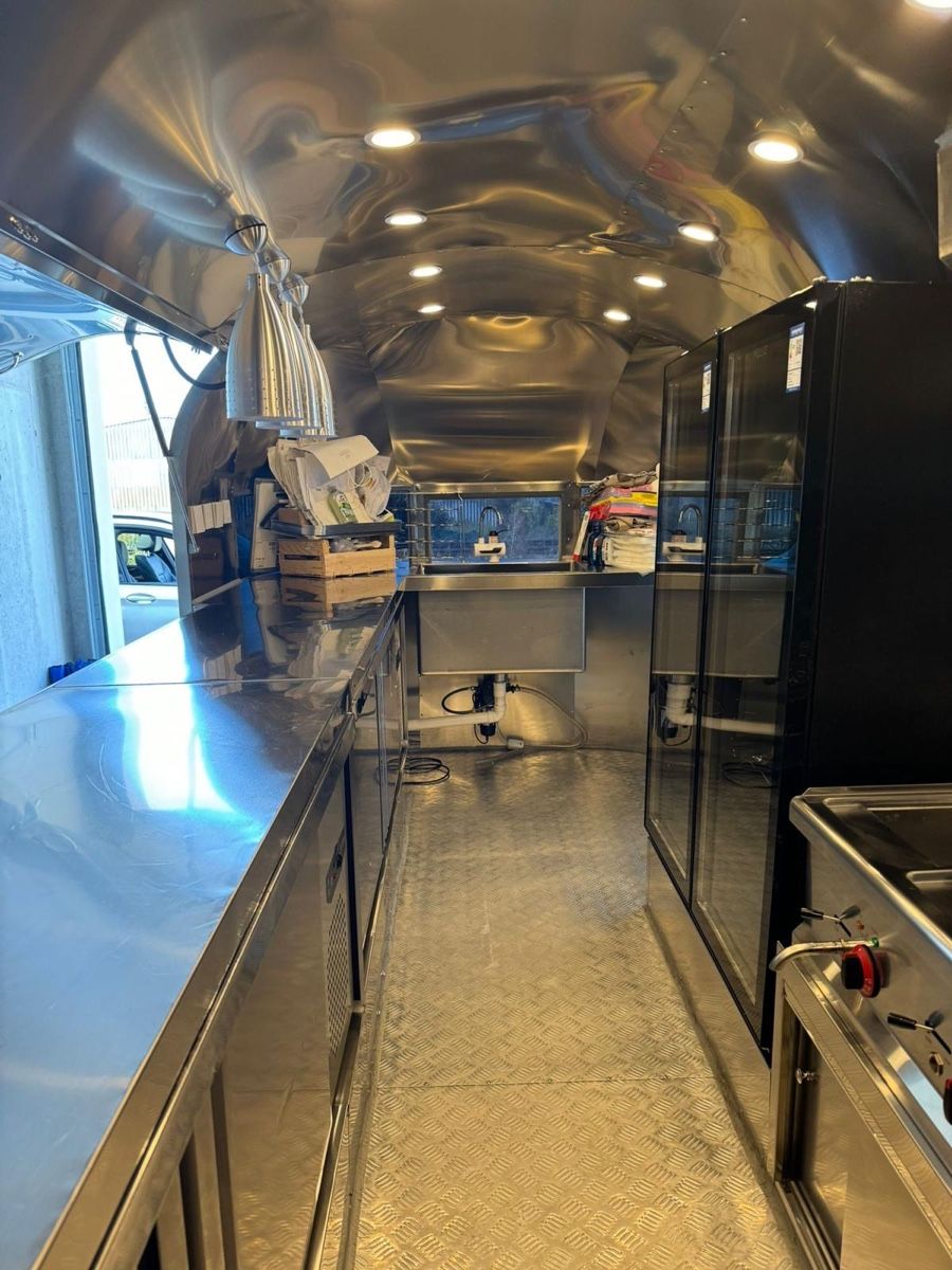 Rimorchi: Food-Truck – Usato da Estavayer-le-Lac venduto da syl_8rh2 5