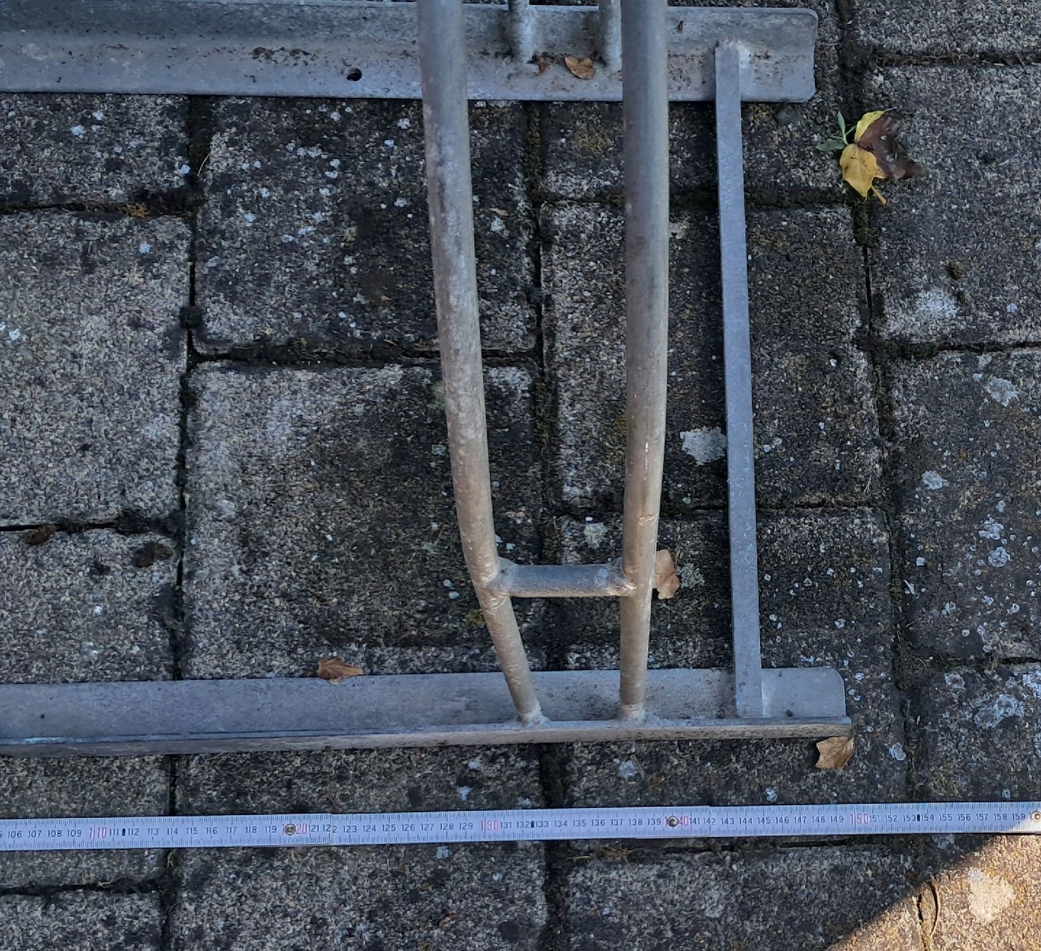 Cavalletti per biciclette: Fahrradständer Metall 4 Plätze gebraucht – Usato da Adlikon b. Andelfingen venduto da Kraemse 1
