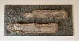 Wandbild Erna Binz - Fossilien Relief Stein guter Zustand