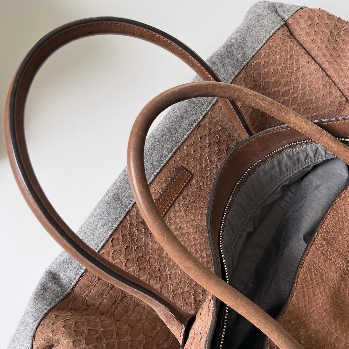 Brunello Cucinelli Sacs femmes: BRUNELLO CUCINELLI Python Leather Bag – Neuf (Voir description) à Emmen par Avviivva_Com2023 7