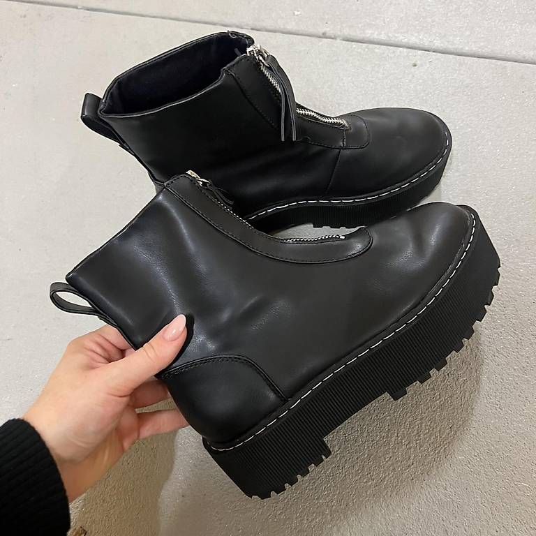 Scarpe da donna: Stiefel Zara – Usato da Luzern venduto da VStore