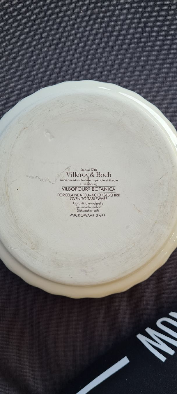 Villeroy & Boch Ciotole: Villeroy & Boch Auflaufform  Botanica – Nuovo (secondo la descrizione) da Münsingen venduto da Cuci31 3