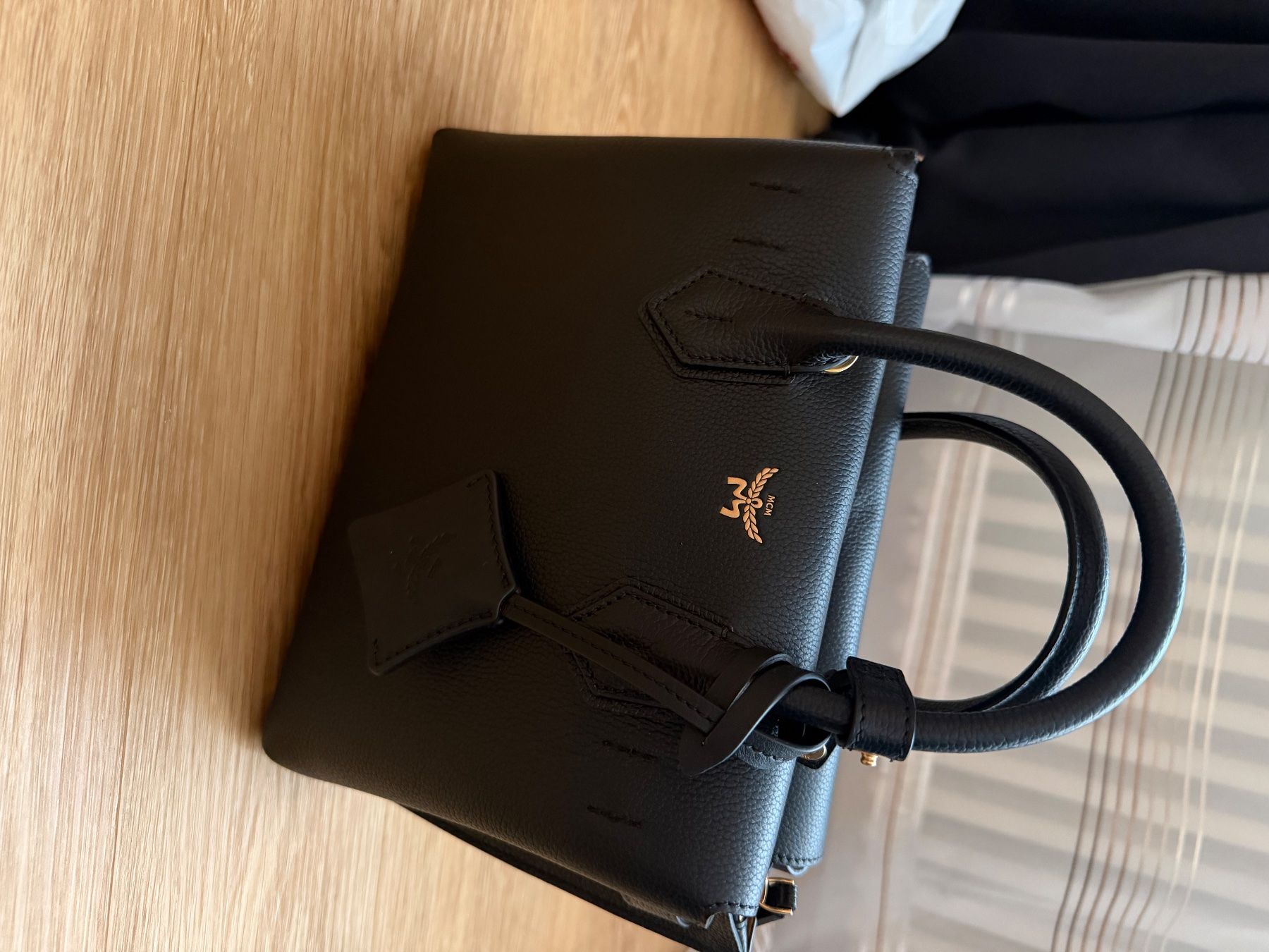 Mcm Taschen für Damen: MCM Tasche – Neu (gemäss Beschreibung) aus Emmenbrücke von ari_hz9w