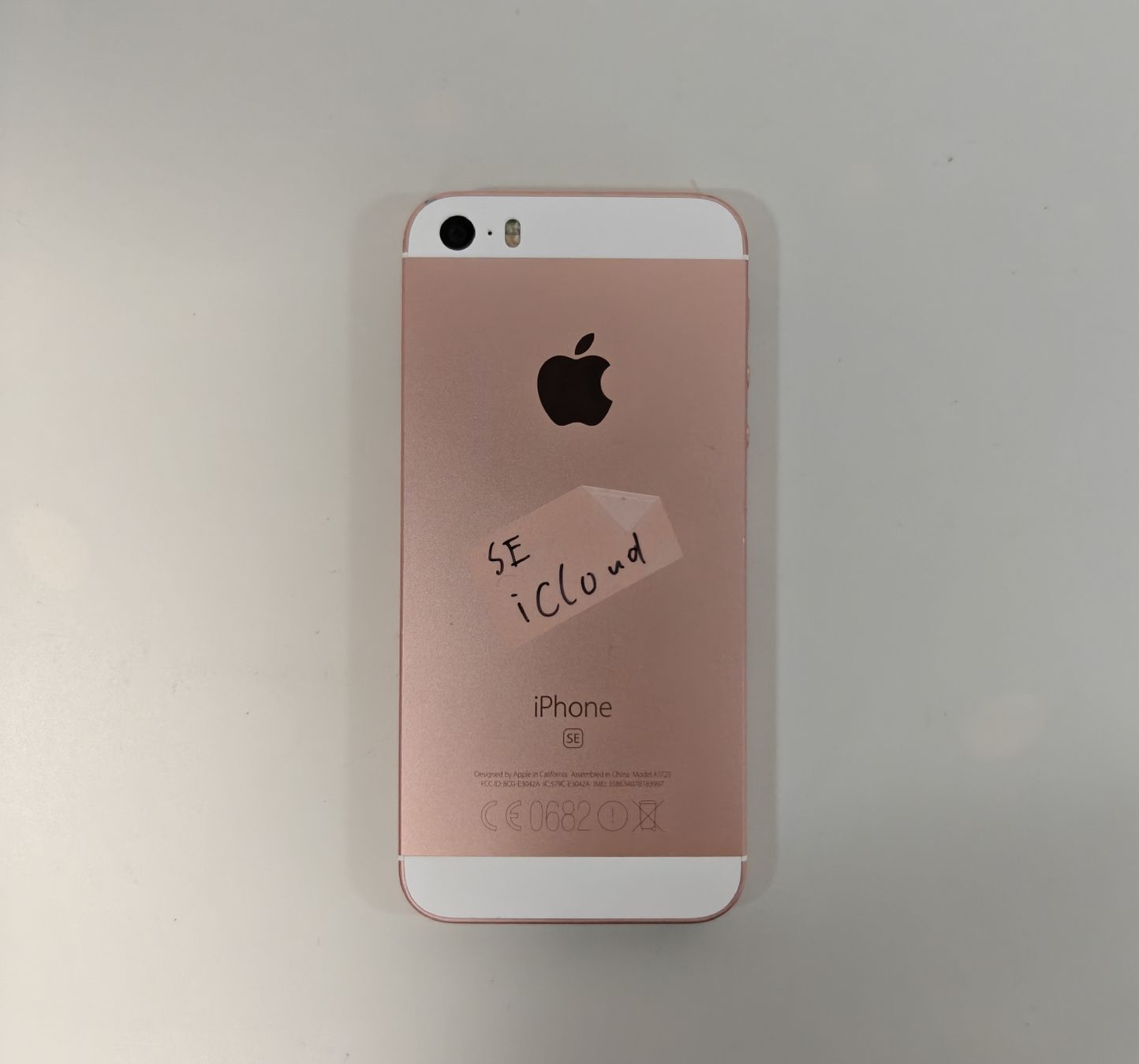 Apple Telefoni cellulari / Smartphones: iPhone SE – Difettoso da Ehrendingen venduto da Rocky985 1