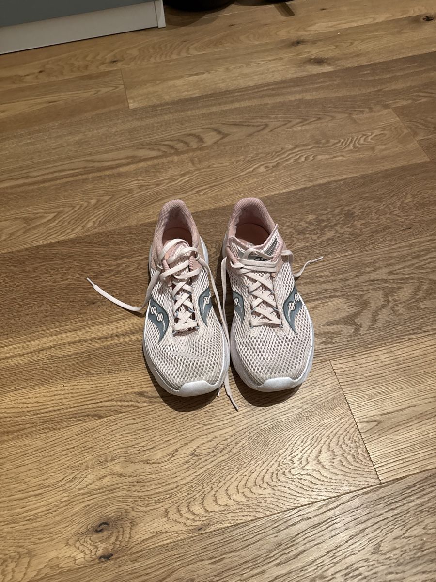 Saucony Scarpe da donna: Saucony Kinvara 14 - Grösse 39 – Usato da Zürich venduto da Chriscs17