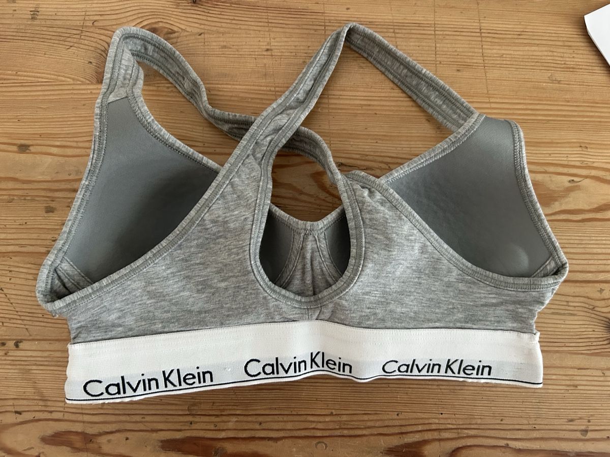 Calvin Klein Altra biancheria intima: BH Calvin Klein, grau, Grösse S – Usato da Zürich venduto da Lolaa123 1