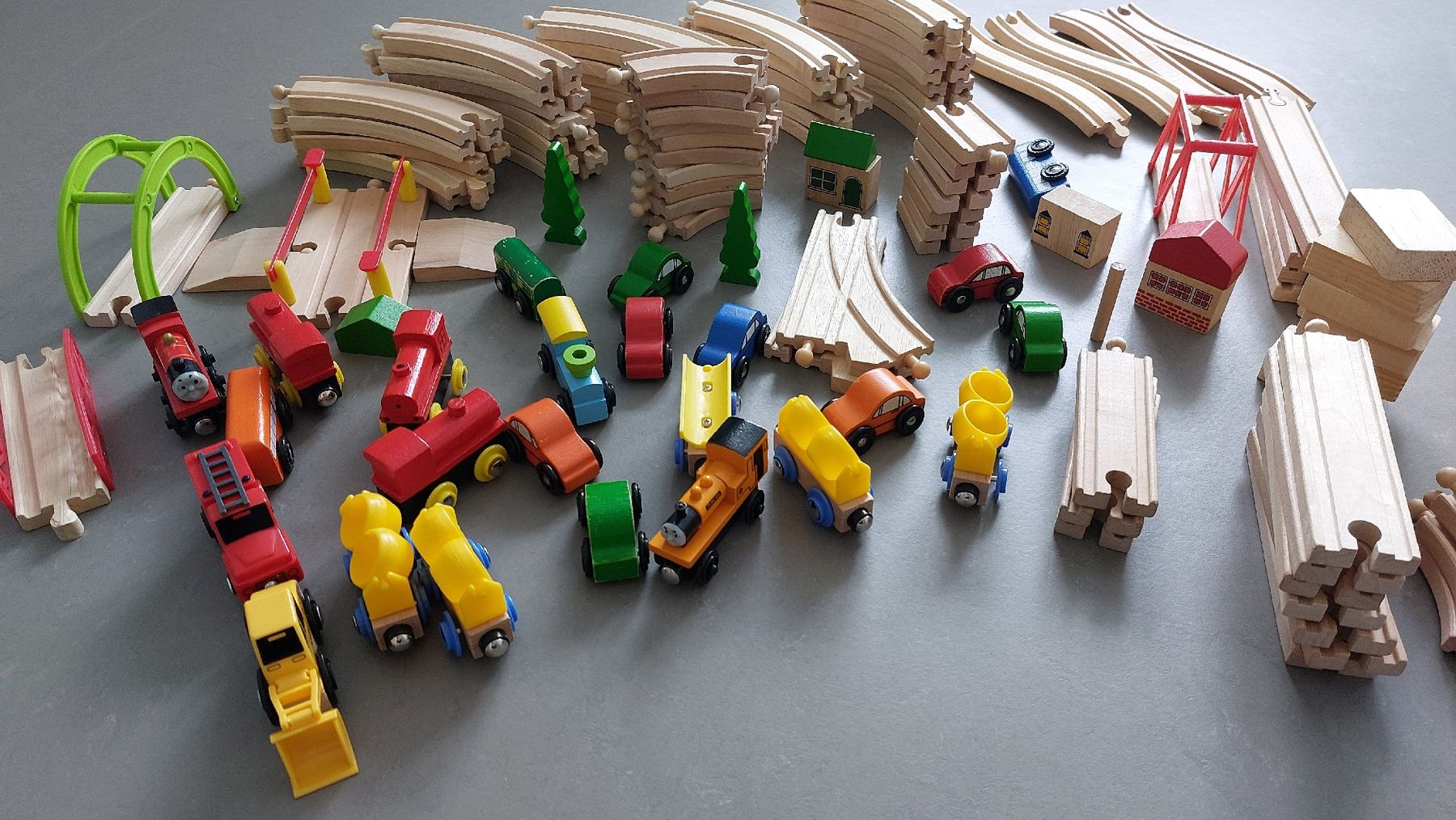 Jouets: Holzeisenbahn – D'occasion à Davos Platz par anton85 1