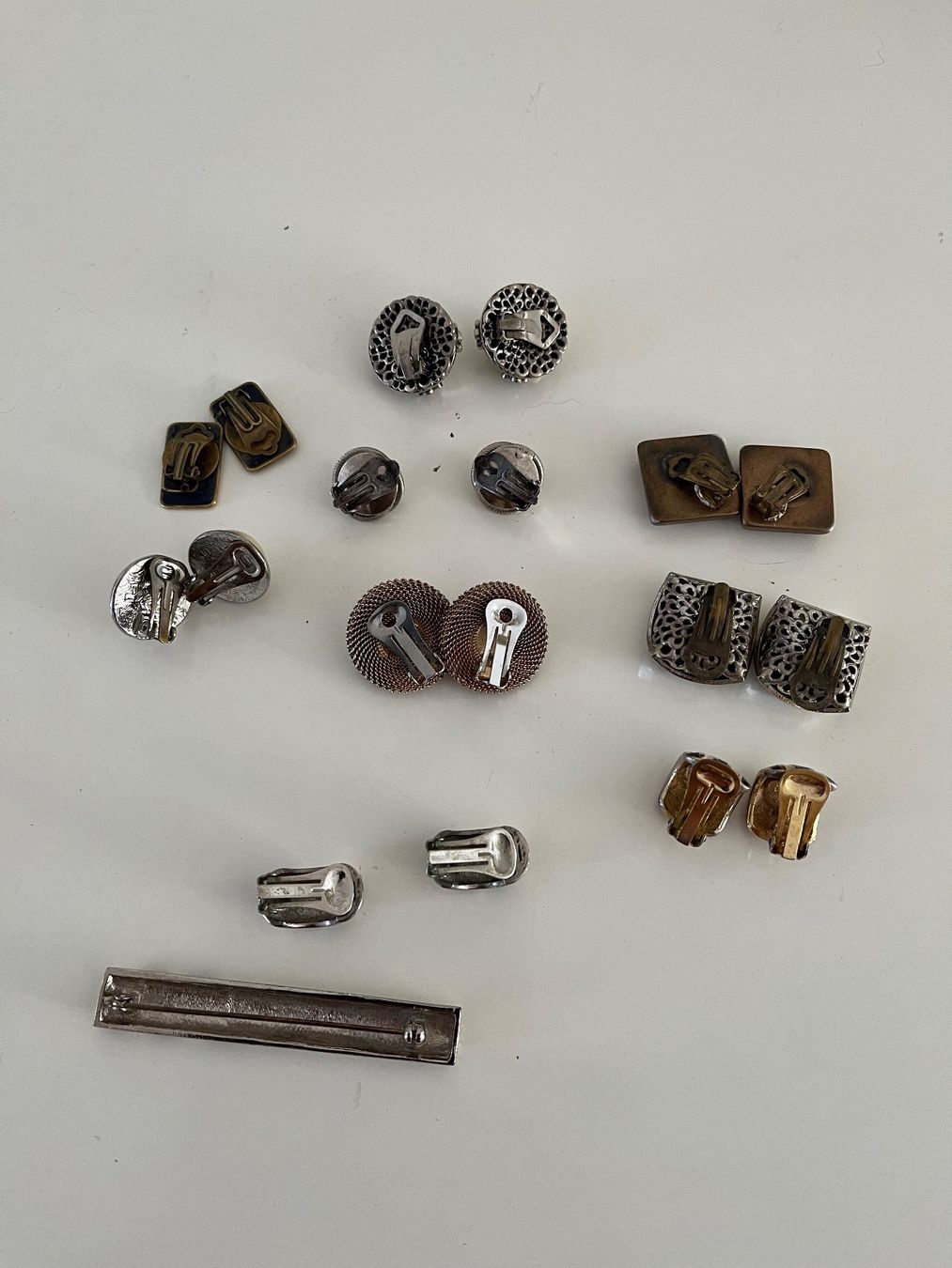 Ohrringe & -stecker: Vintage Ohrclips und Brosche – Gebraucht aus Wetzikon ZH von seli03 7