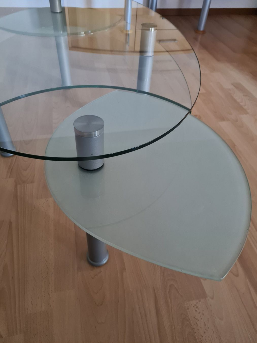 Tische: Couchtisch aus Glas – Gebraucht aus Hergiswil LU von famchr 2