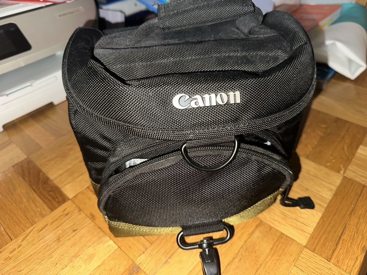 Canon Fotocamera: Camera photo – Usato da Sierre venduto da pez_8dnp 1