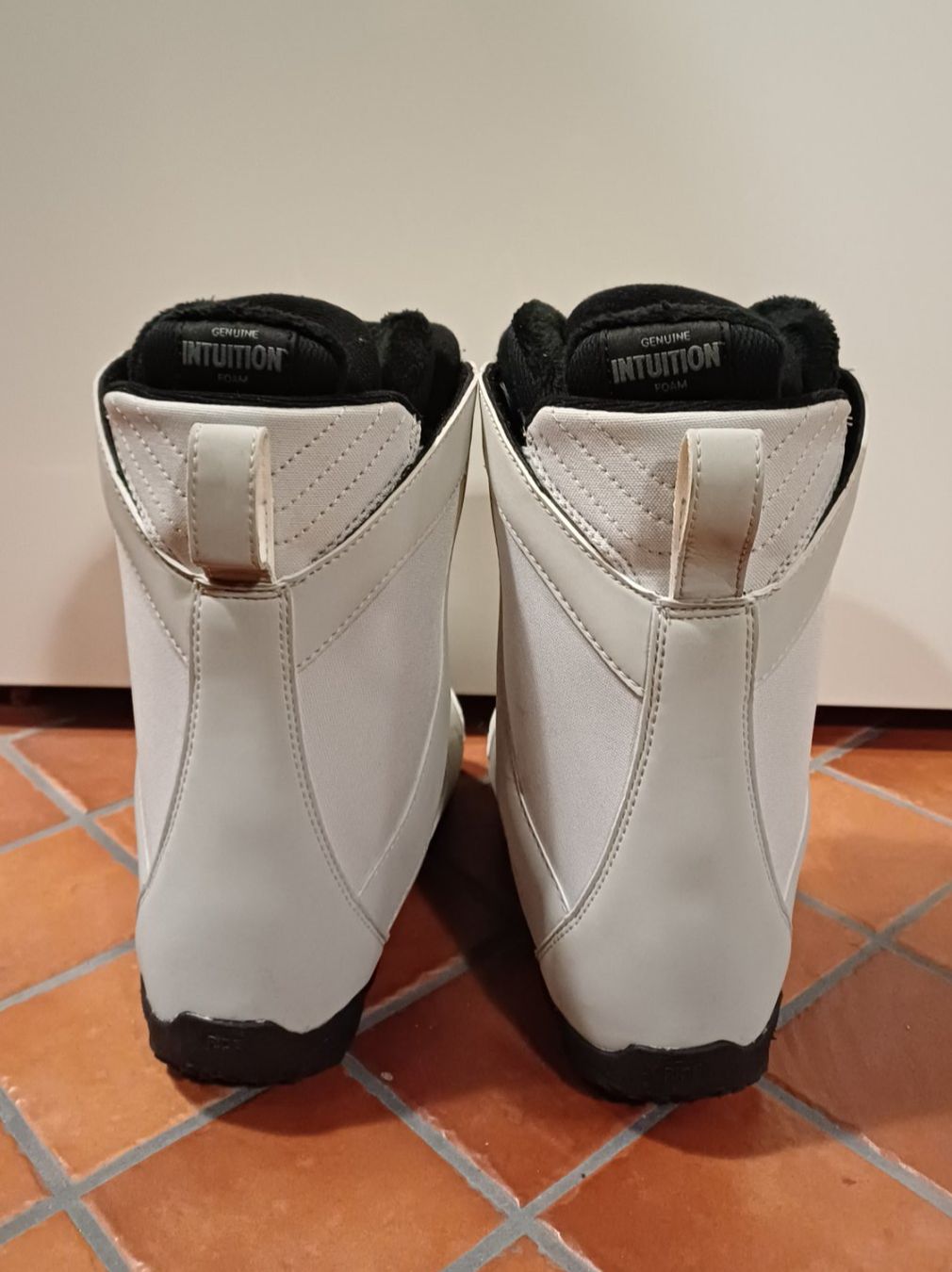 Ride Scarpe per ragazzi: Ride Snowboardschuhe Gr.36.5 – Nuovo (secondo la descrizione) da Oberrieden venduto da Raja011 3