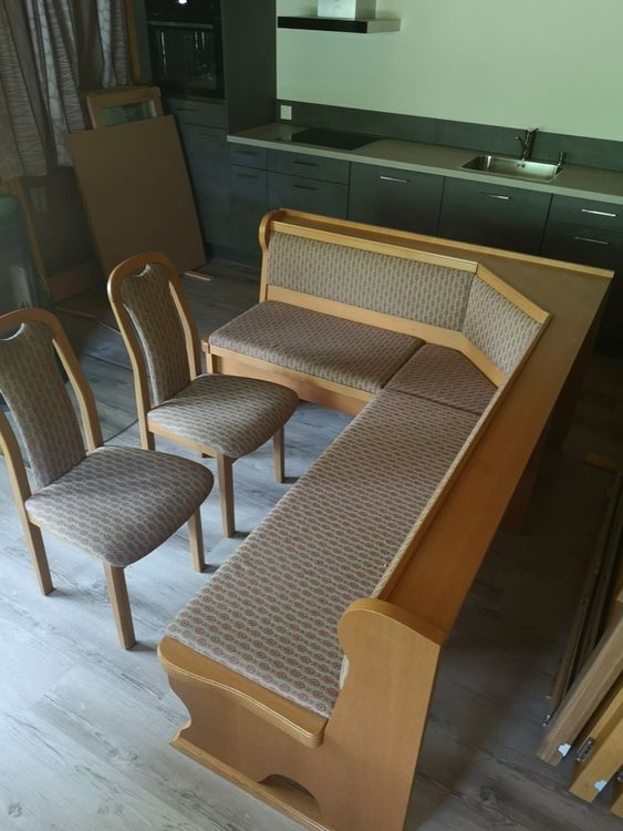 Eckbank mit Tisch und 2 Stühlen Kaufen auf Ricardo