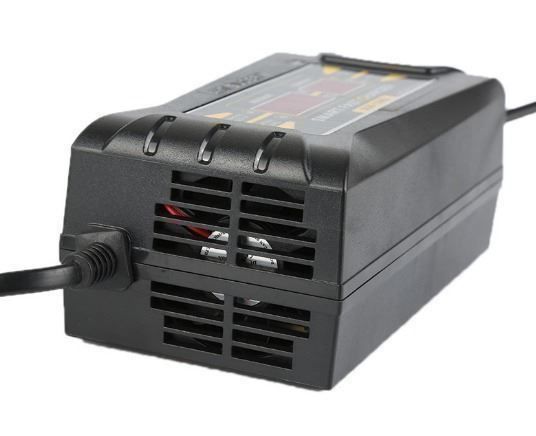 Caricatori & Batterie: Ladegerät 110V bis 220V bis 12V 6A Intel – Nuovo e nell'imballaggio originale da Unterägeri venduto da RmOnline 2