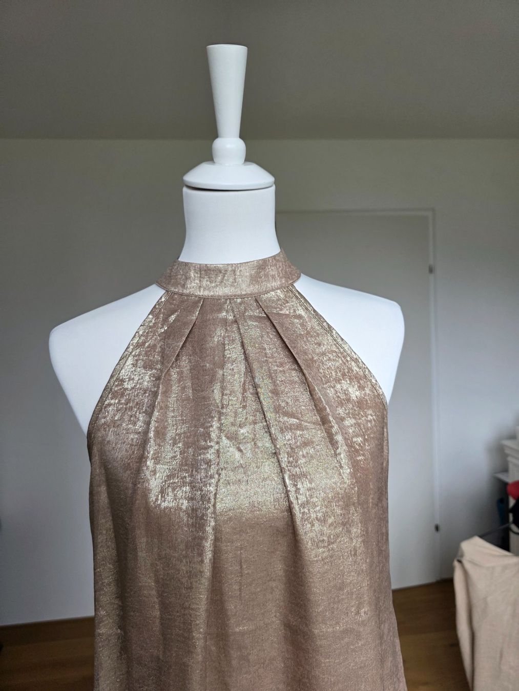 Vestiti: Minikleid gold – Usato da Altstätten SG venduto da Calendula-7 3
