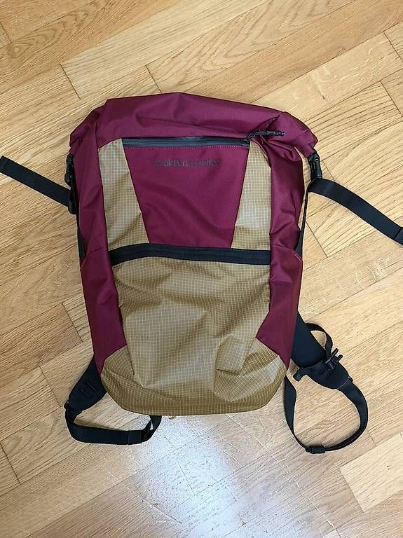 Zaini: PeakPerformance allDay Roll Top Rucksack 21.5L – Usato da Neuenhof venduto da ste_6gmv