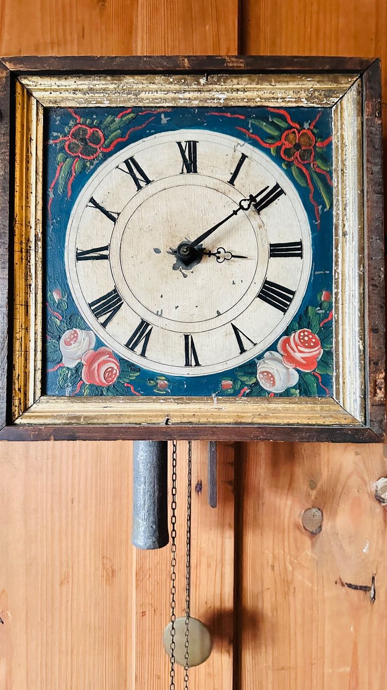 Orologi: Antike handbemalte Wanduhr mit Pendel – Usato da Uezwil venduto da ratze73 2