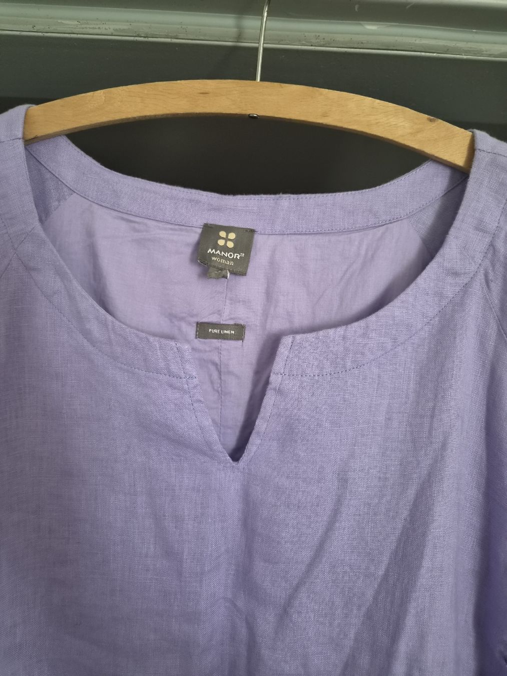Manor Robes: Manor schönes Leinenkleid  Gr. 46 – D'occasion à Frenkendorf par Moon111 2