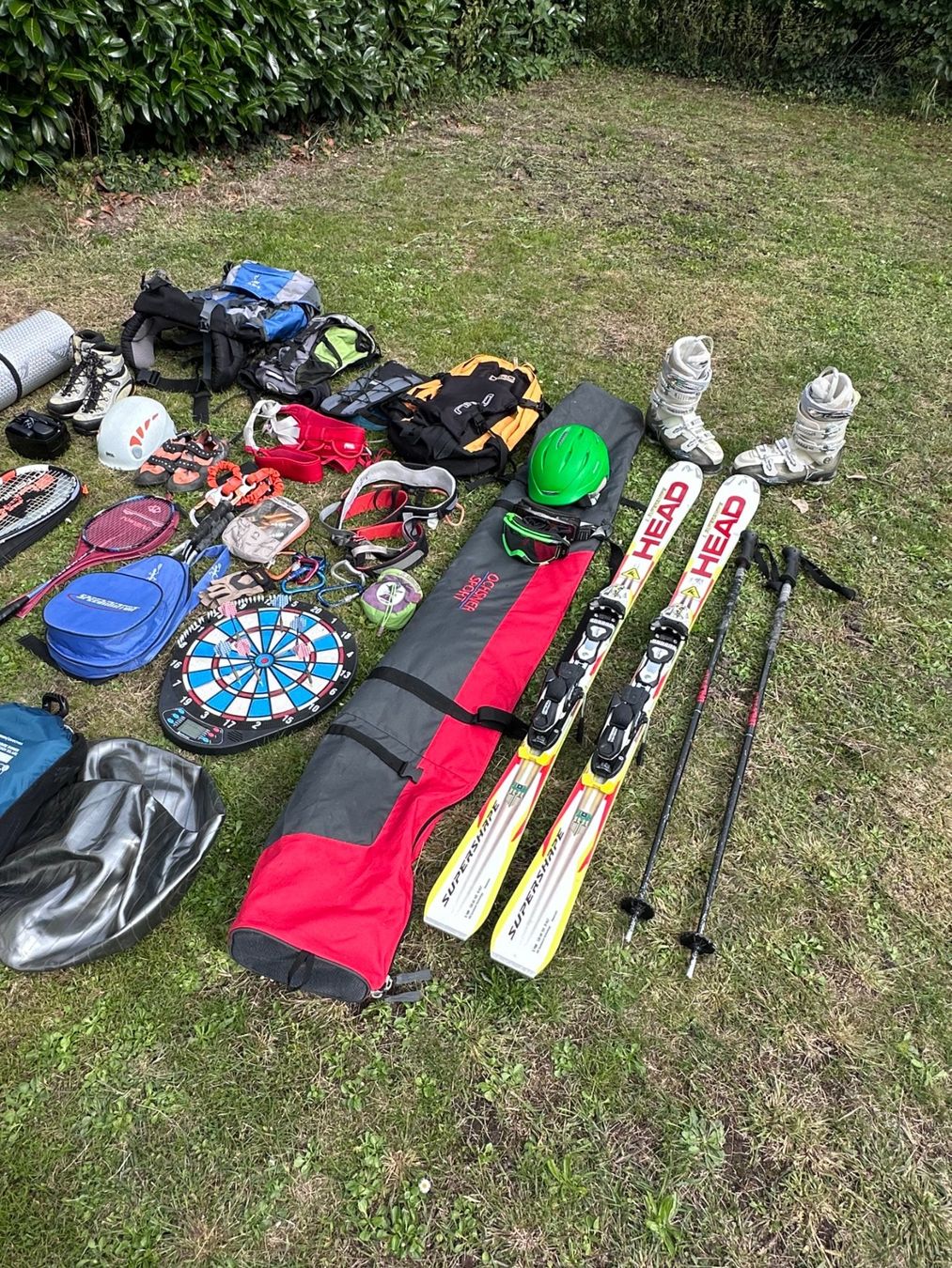 Sci: Lot materiel sport – Usato da Ecublens VD venduto da tuntun02 2
