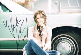 Katie Melua 1984- Autogramm signiert Foto 20x30cm