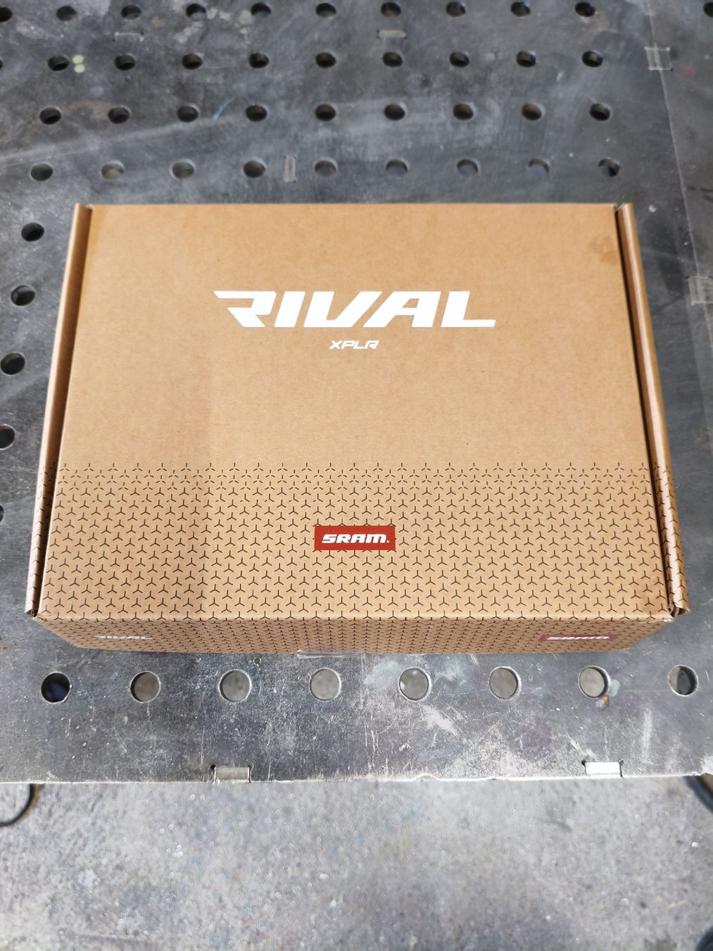 Sram Pezzi di ricambio: Cassette Rival XPLR 13V 10-46 – Nuovo e nell'imballaggio originale da La Chaux-de-Fonds venduto da bulson78 3