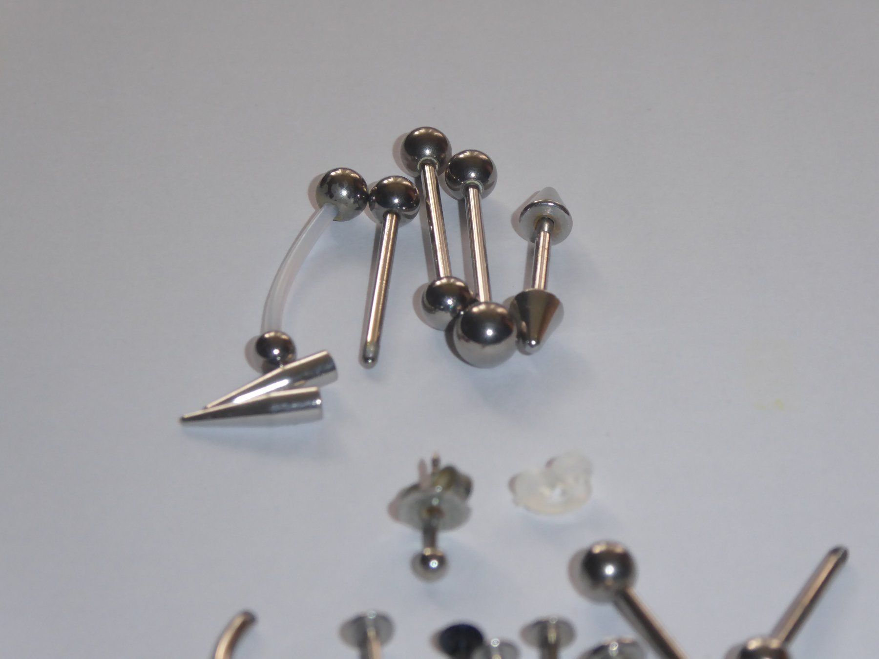 Gioielli per piercing: Piercing Set Diverses Mat. – Nuovo (secondo la descrizione) da Ennetbühl venduto da VPHS 4