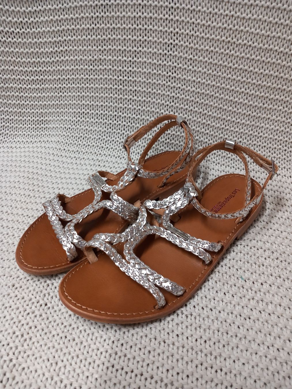 Damenschuhe: Silberne Les Tropeziennes Sandalen, Gr. 38 – Gebraucht aus Merligen von muss_haben