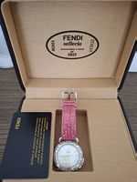 Fendi Damenuhr  neuwertig, 3 Wechselarmbänder