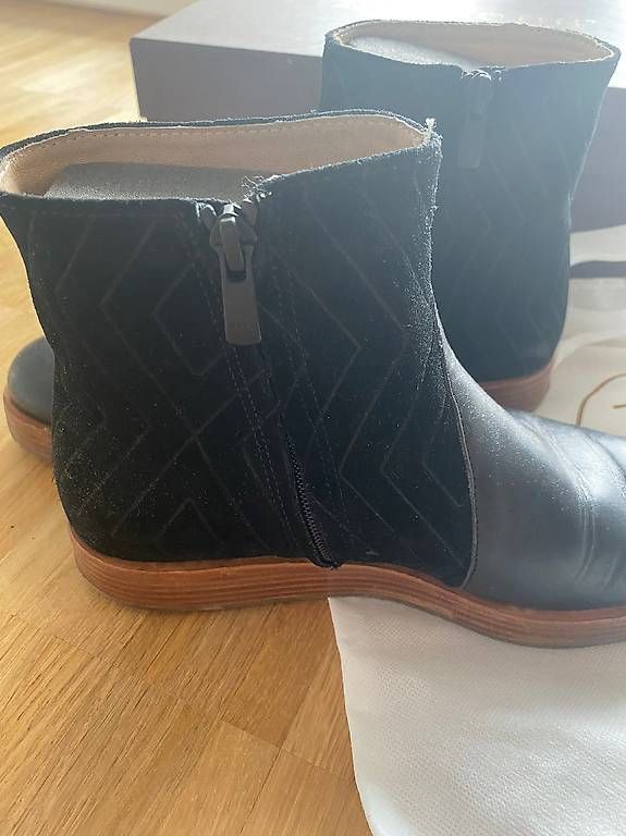Scarpe da donna: Boots Neosens Neuwertig – Usato da Fribourg venduto da samsam04 4