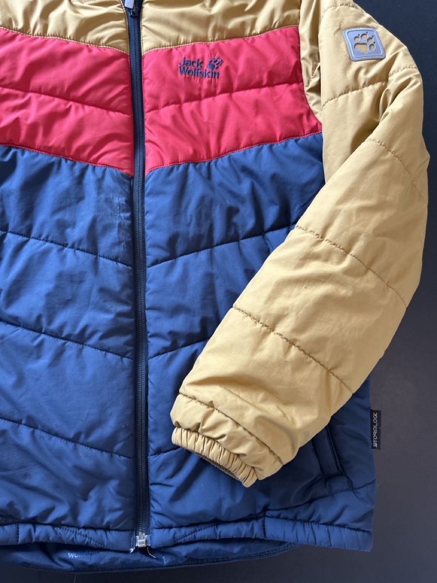 Jack Wolfskin Giacche & Cappotti: Jacke Jack Wolfskin 152 – Usato da Benken ZH venduto da Pinot2015 2