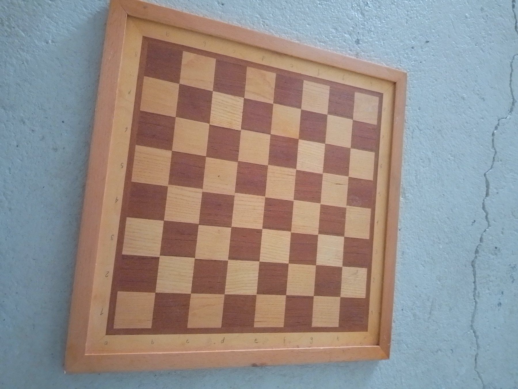 Giochi: grosses Schachbrett aus Holz – Usato da St. Gallen venduto da jakuja 2