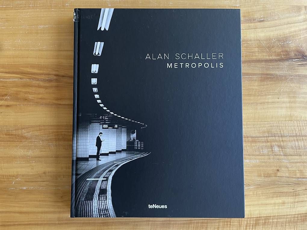 Bücher: Alan Schaller Metropolis – Gebraucht aus Luzern von Hempster