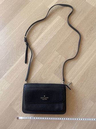Praktische, schwarze Handtasche von Kate Spade NY