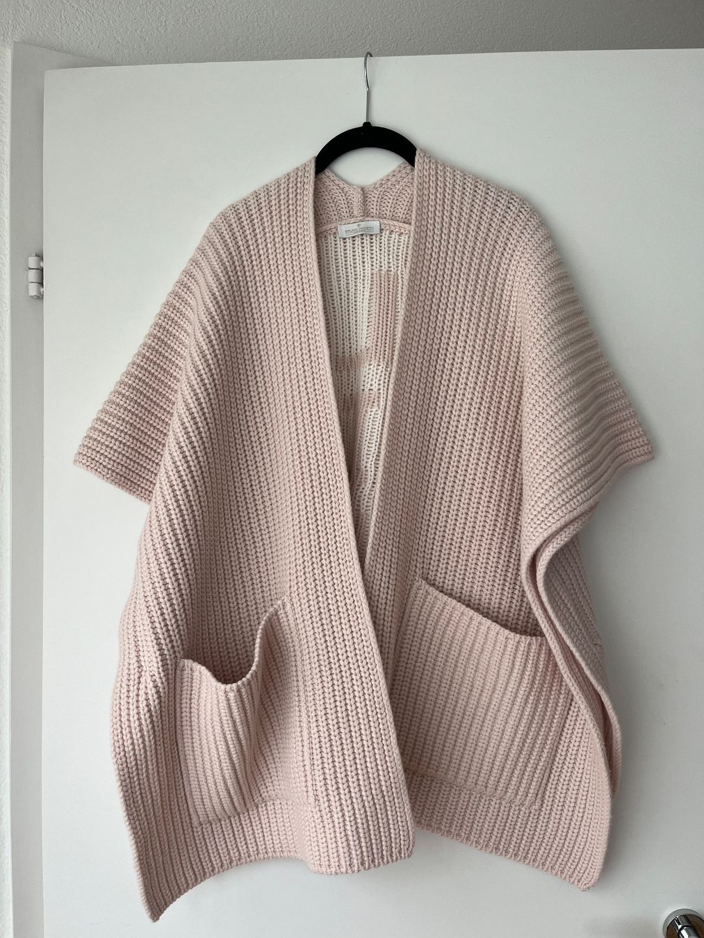 Altro in Moda donna: Cape - Poncho Bruno Manetti – Usato da Zürich venduto da pizzobeatrice