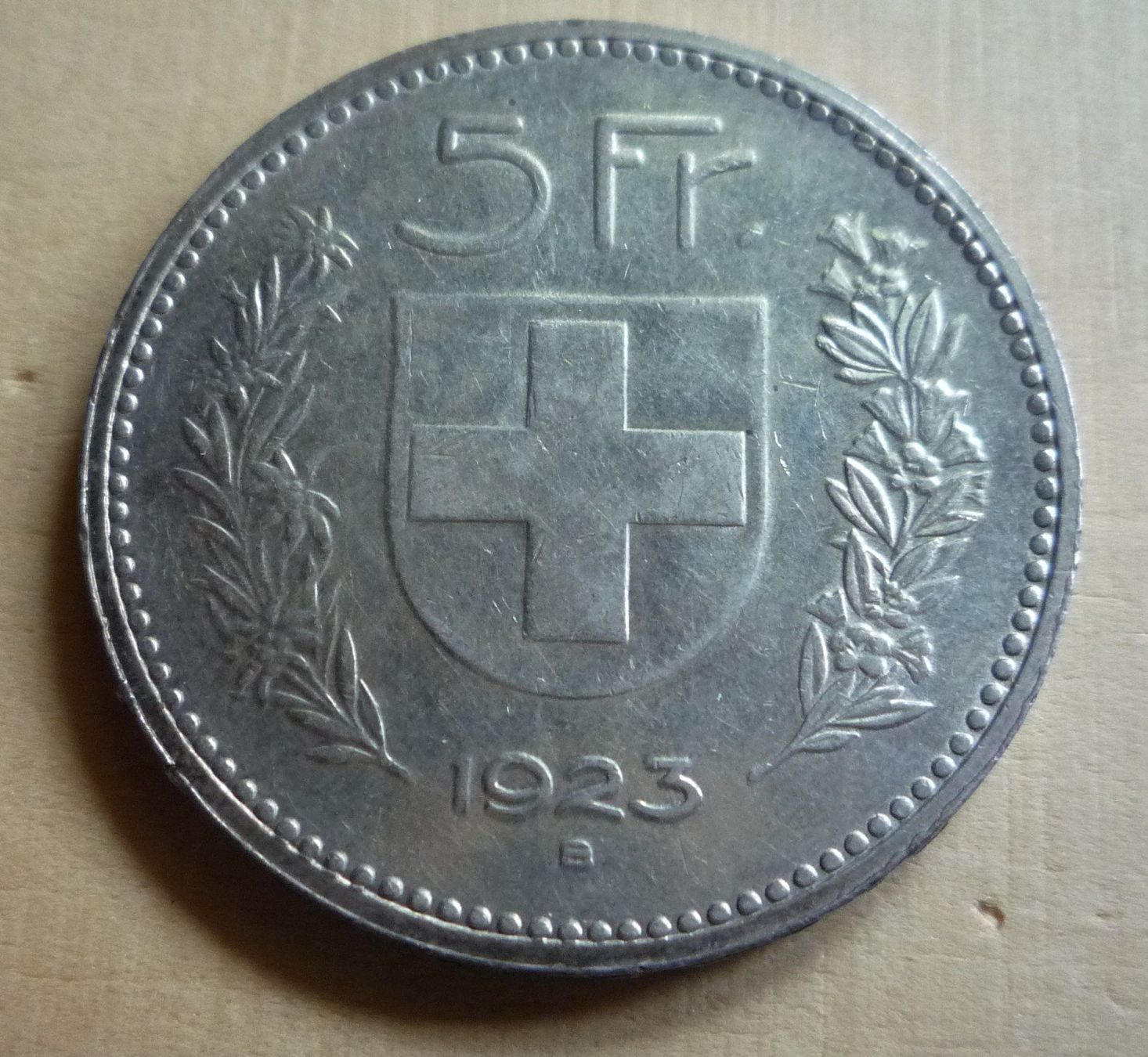 Tutti le monete: 5 Franken 1923, unz, Kat. 225.-- – Usato da Rieden SG venduto da Sammelfreund