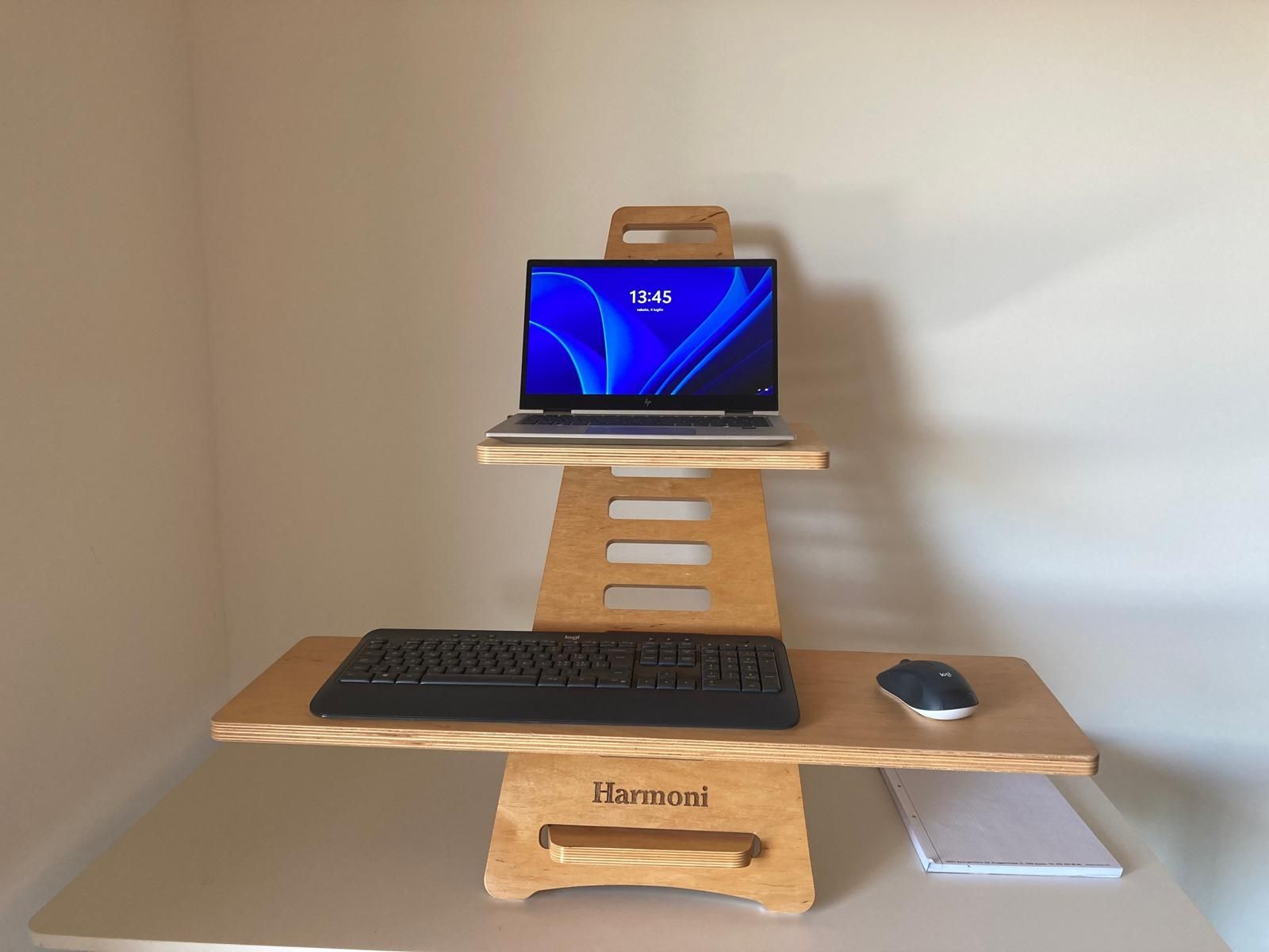 Racks & Cavalletti: Supporto scrivania in legno Harmoni, eccellente stato – Usato da Bioggio venduto da mat_c2r7 1