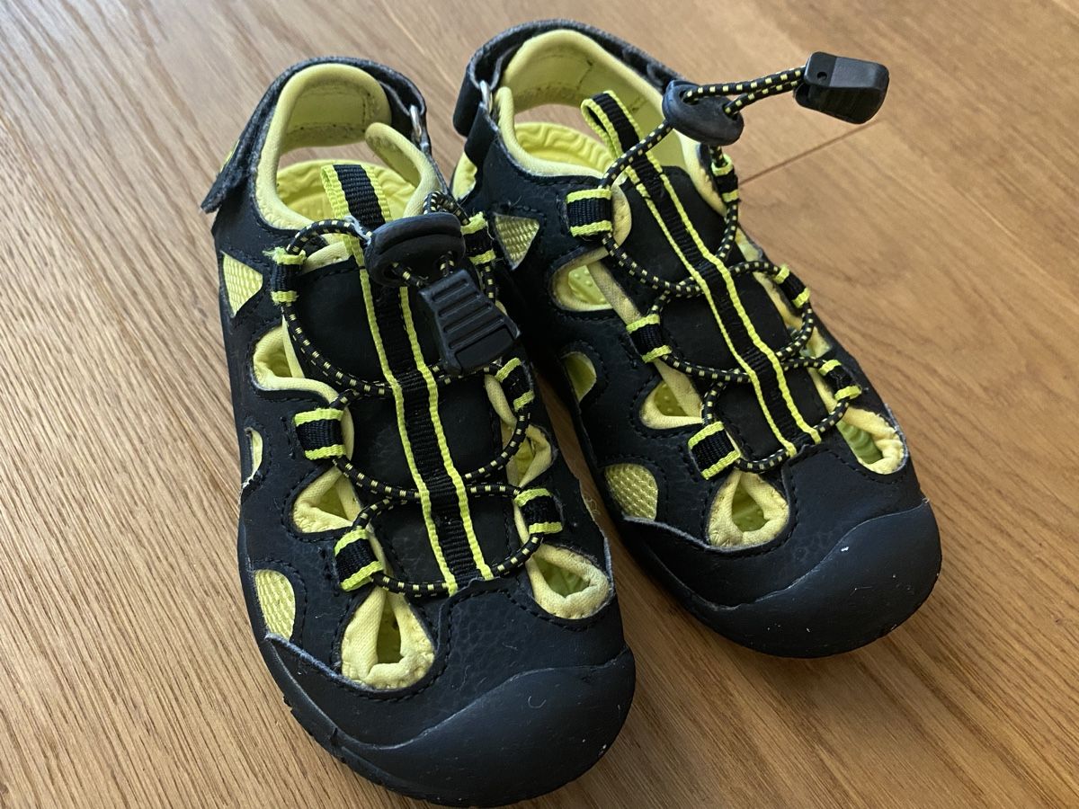 Kamik Scarpe per ragazzi: Kamik Sandalen Gr. 28 – Usato da Genthod venduto da Tidus04