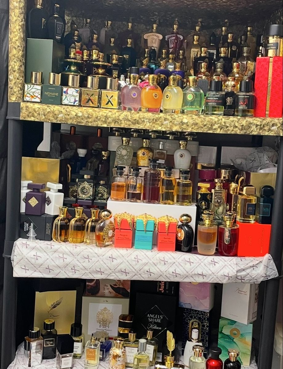 Kilian Parfums & Eau de Toilette: PDM Parfüm de Marly DELINA 2 ml Abfüllung – D'occasion à Reinach BL par basilisk2803 1