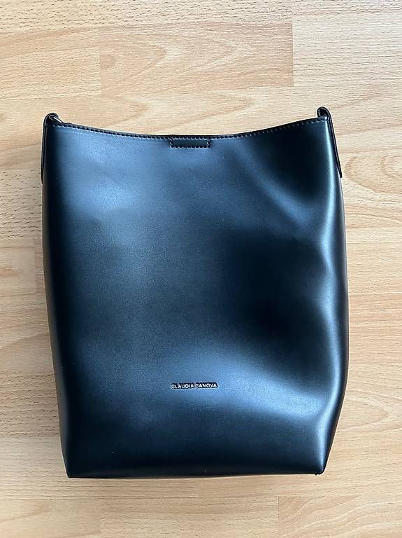 Taschen für Damen: Handtasche Claudia Canova scharz – Neu (gemäss Beschreibung) aus Zug von meryamb 1