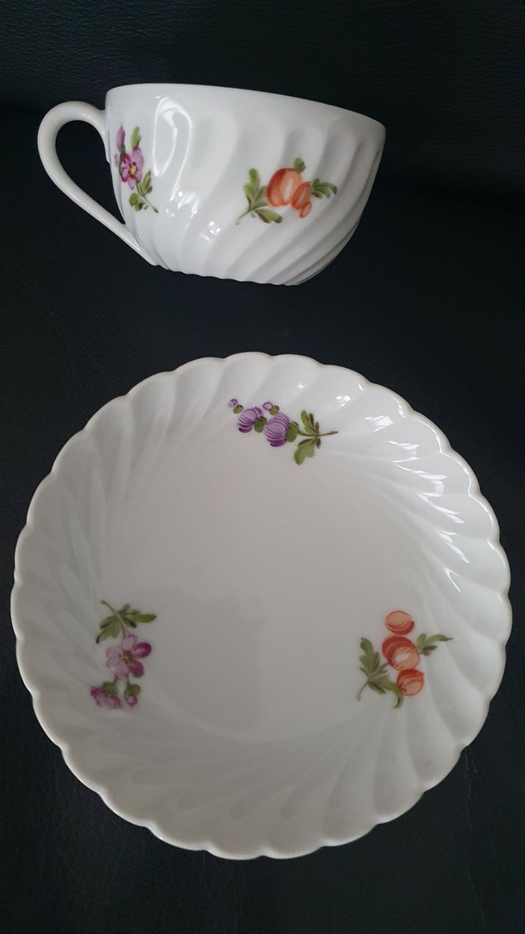 Set di piatti: Nymphenburg handgemalte Espresso/kaffeeSet – Usato da Winterthur venduto da Ywan1 6