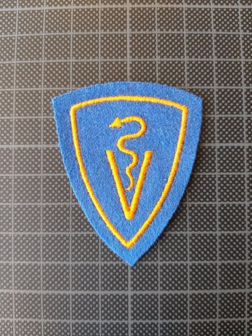 Placchette & Badge: Funktionsabzeichen Pferdearzt – Usato da Bauma venduto da SwissMilitaria
