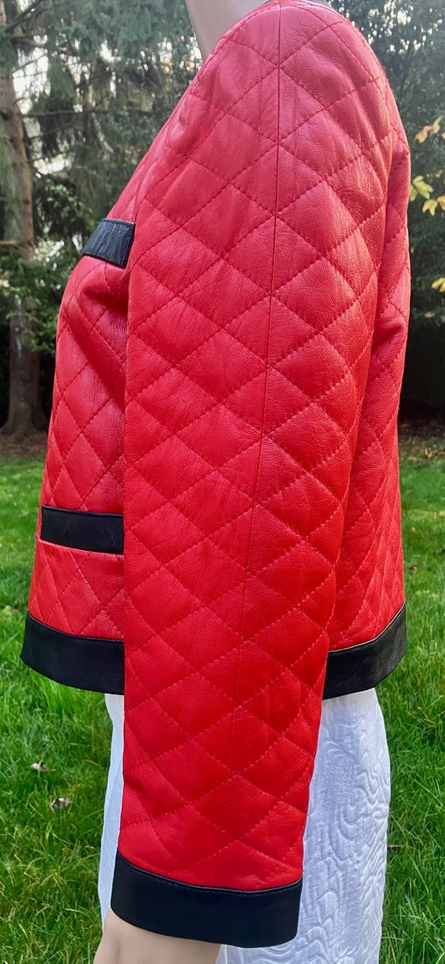 Jacken: Blazer Stephen Lo cuir rouge, vintage, taille S – Gebraucht aus Chêne-Bougeries von Vintage-Era 3