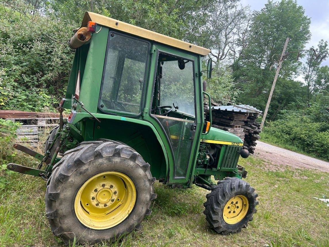 John Deere Trattori: Un tracteur John Deere 1070 – Usato da Russy venduto da Guenefle 3