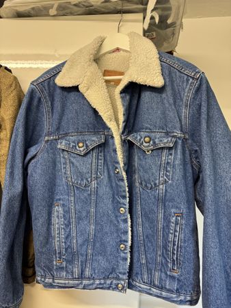 Levi’s jeans jacket