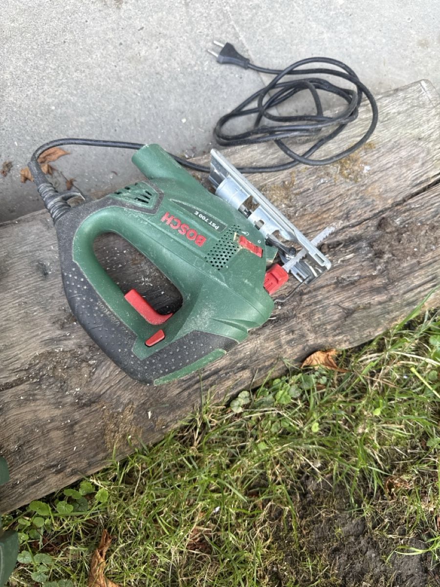 Seghe: Bosch PST 700 E Stichsäge mit Koffer  – Usato da Langnau i. E. venduto da Acrjl 1
