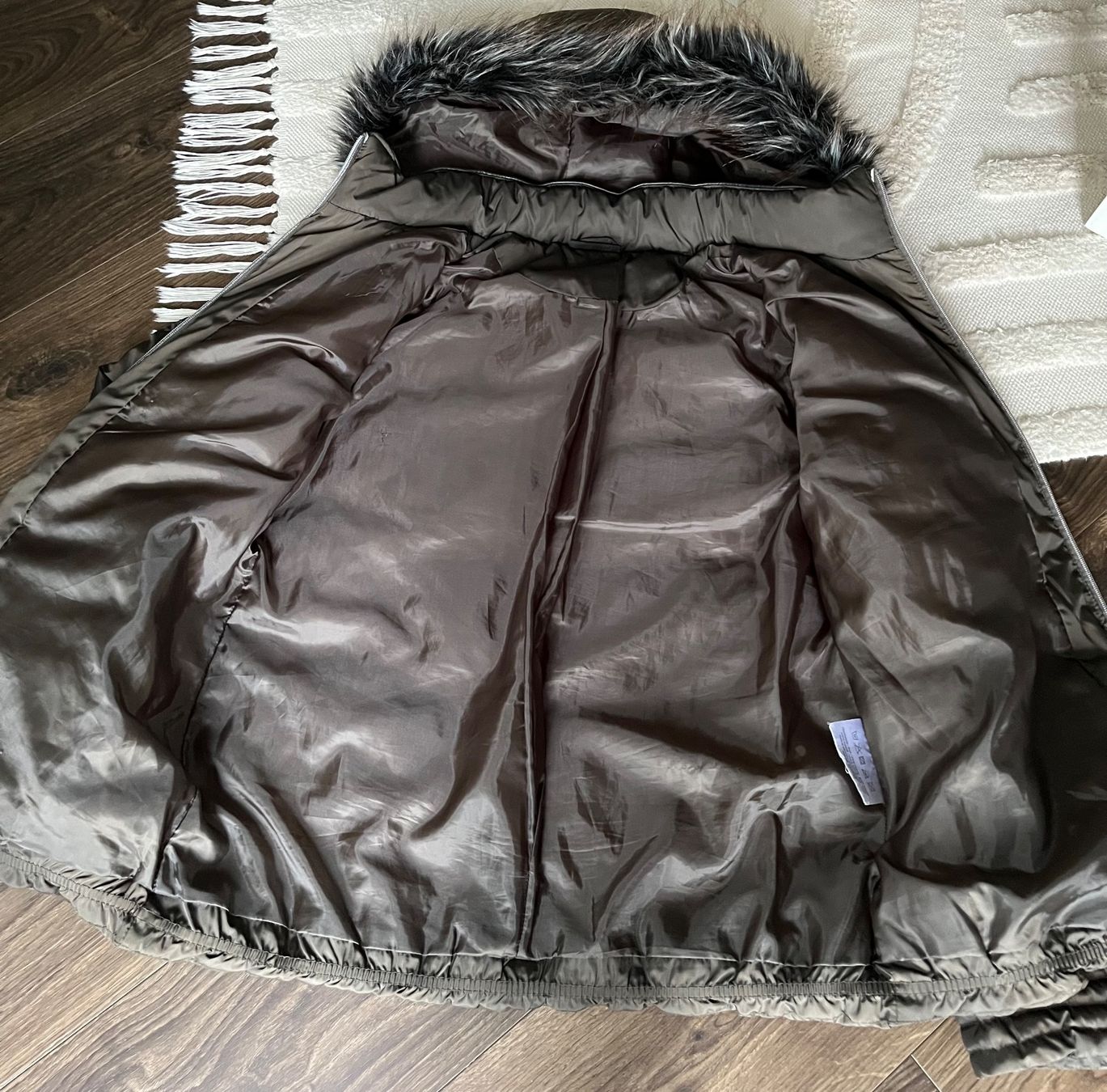 Giacche: Winterjacke Gr. 44 – Nuovo (secondo la descrizione) da Niederuzwil venduto da Mala 2